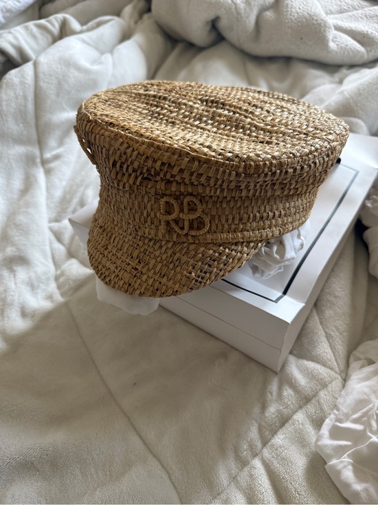 Accessories - Handwoven Straw Baker Boy Cap in Natural Tan